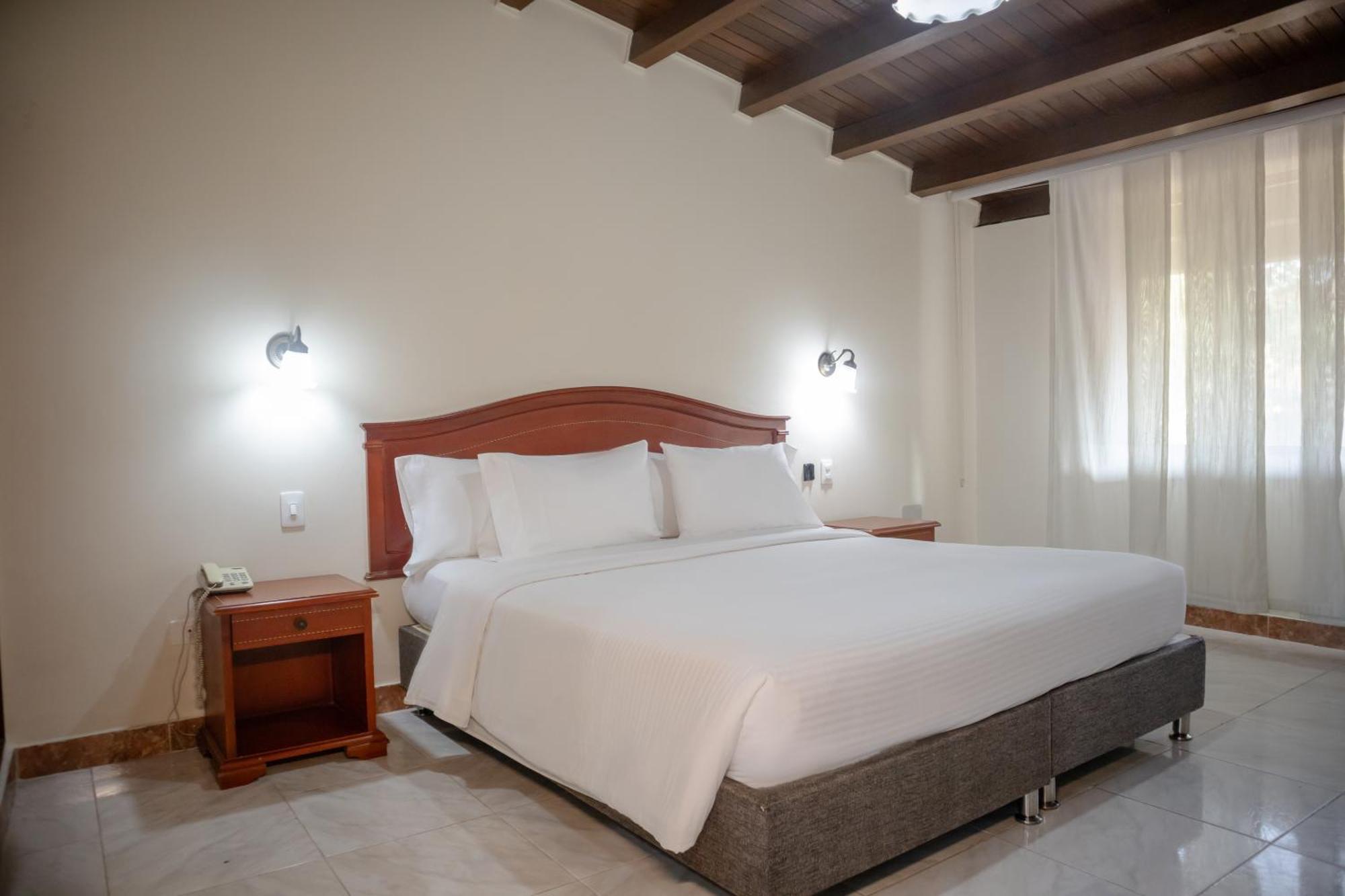 Hotel Faranda Bolivar Cucuta, A Member Of Radisson Individuals Exterior photo